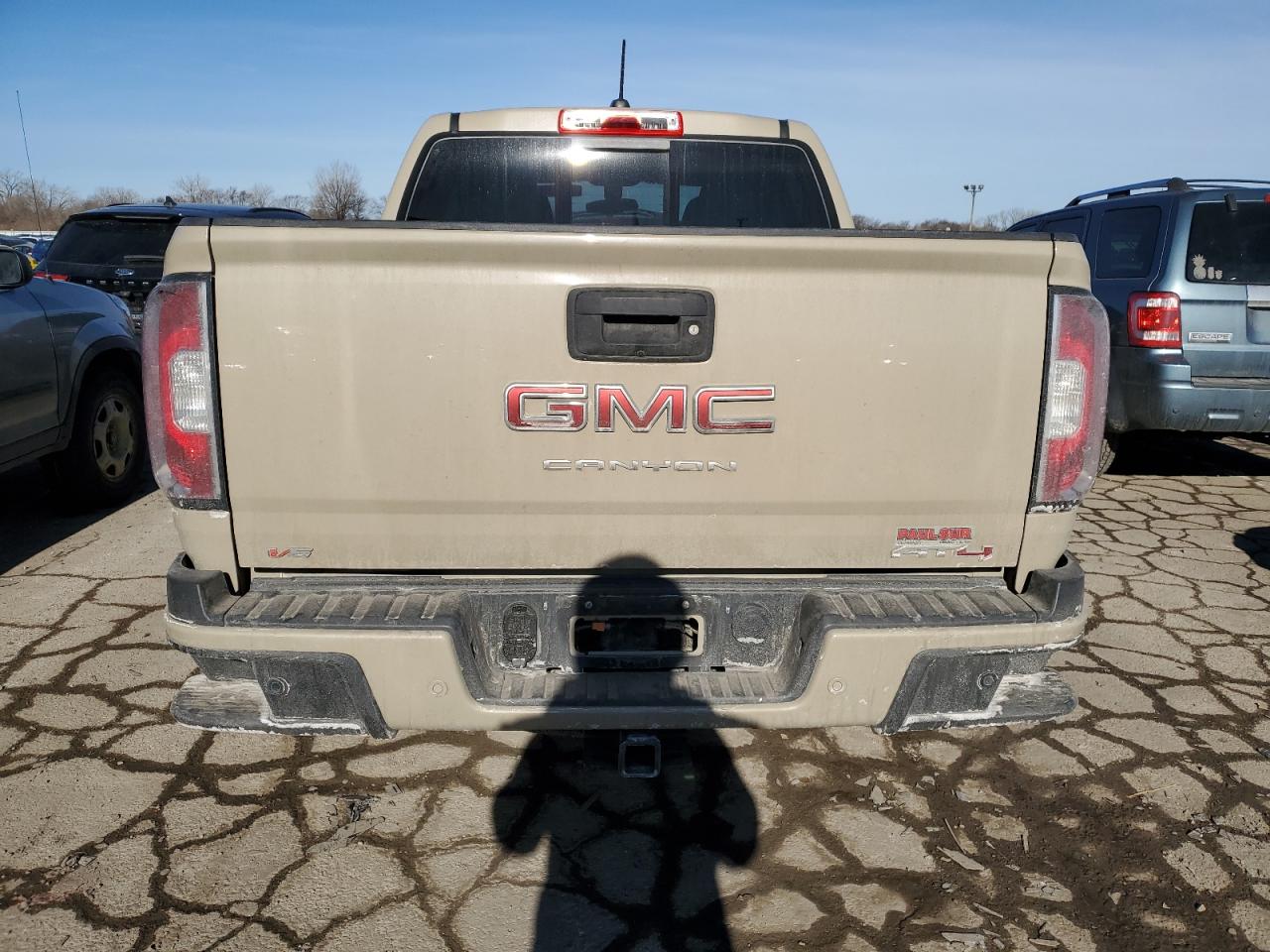 2022 GMC CANYON AT4 VIN:1GTG6FEN2N1157017