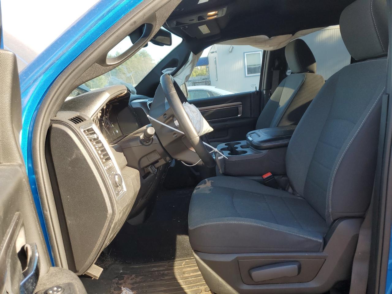 2022 RAM 1500 CLASSIC SLT VIN:1C6RR7GG8NS190206