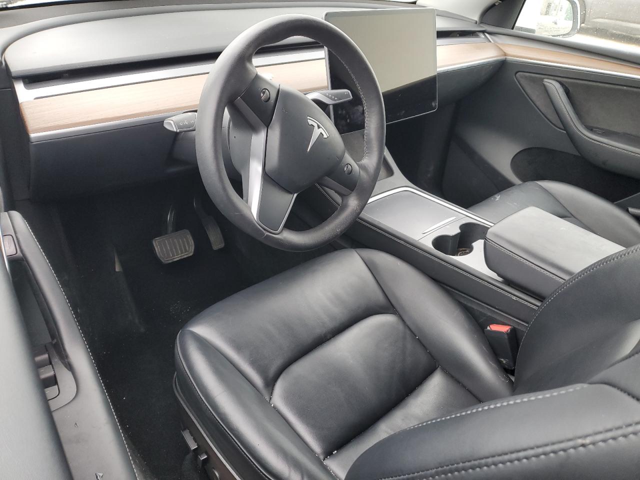 2023 TESLA MODEL Y  VIN:7SAYGDEE0PF625202