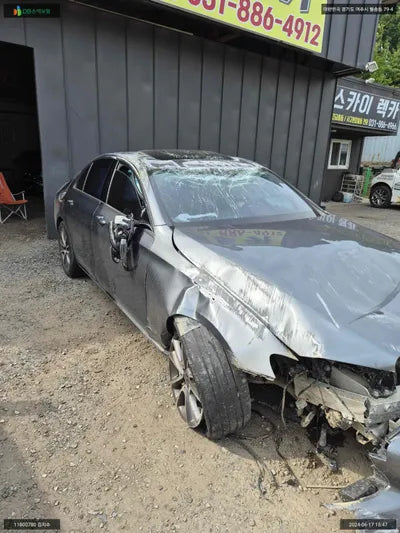 2019 Mercedes-Benz E 300 WDDZF4KB0KA669108 VIN:WDDZF4KB0KA669108