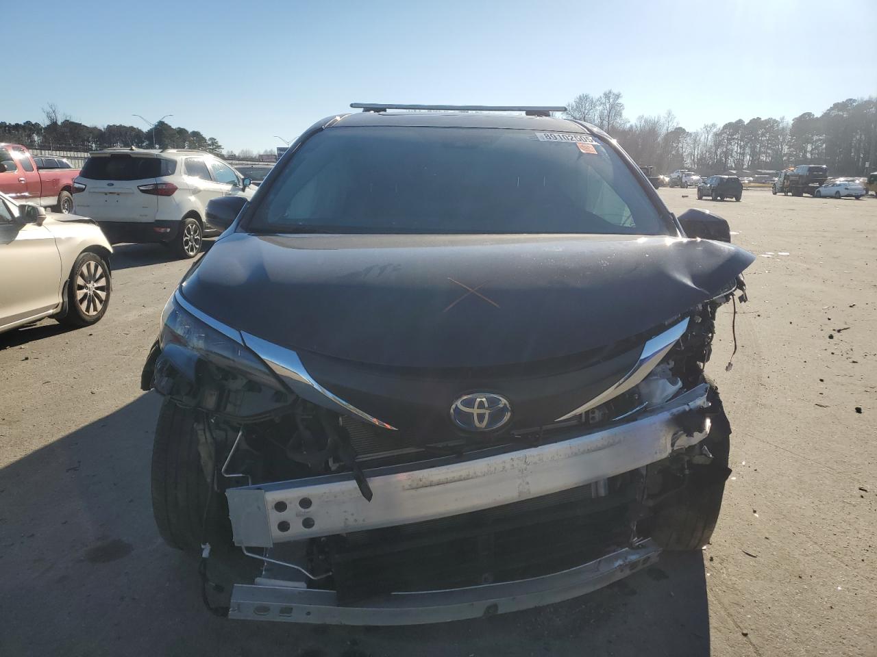 2024 TOYOTA SIENNA XLE VIN:5TDYRKEC3RS185324