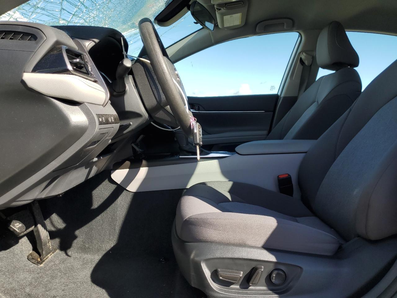 2024 TOYOTA CAMRY LE VIN:4T1C11AK5RU257074