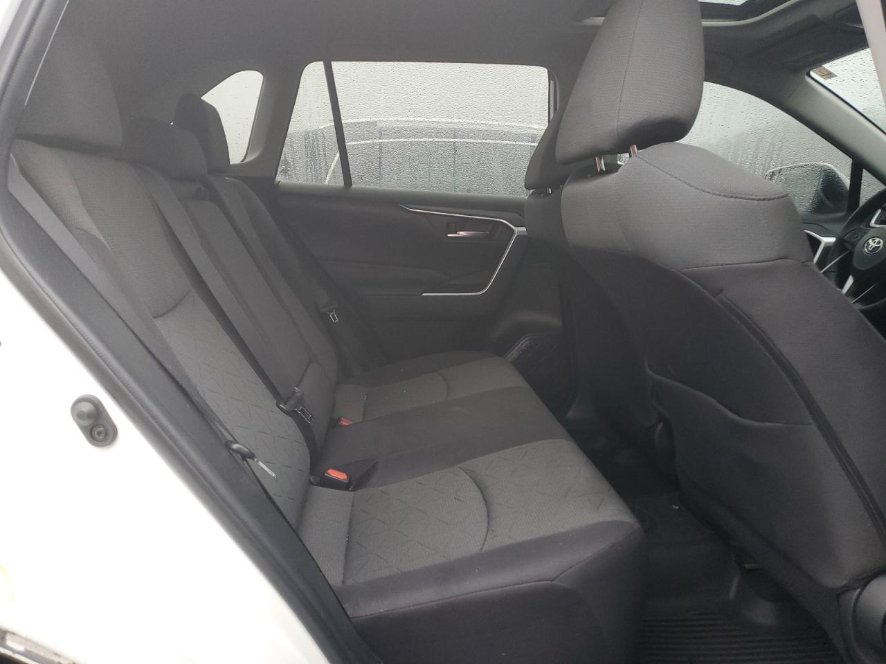 2023 TOYOTA RAV4 XLE VIN:2T3P1RFV3PC350068