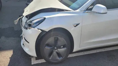 2019 Tesla Model 3 VIN:
