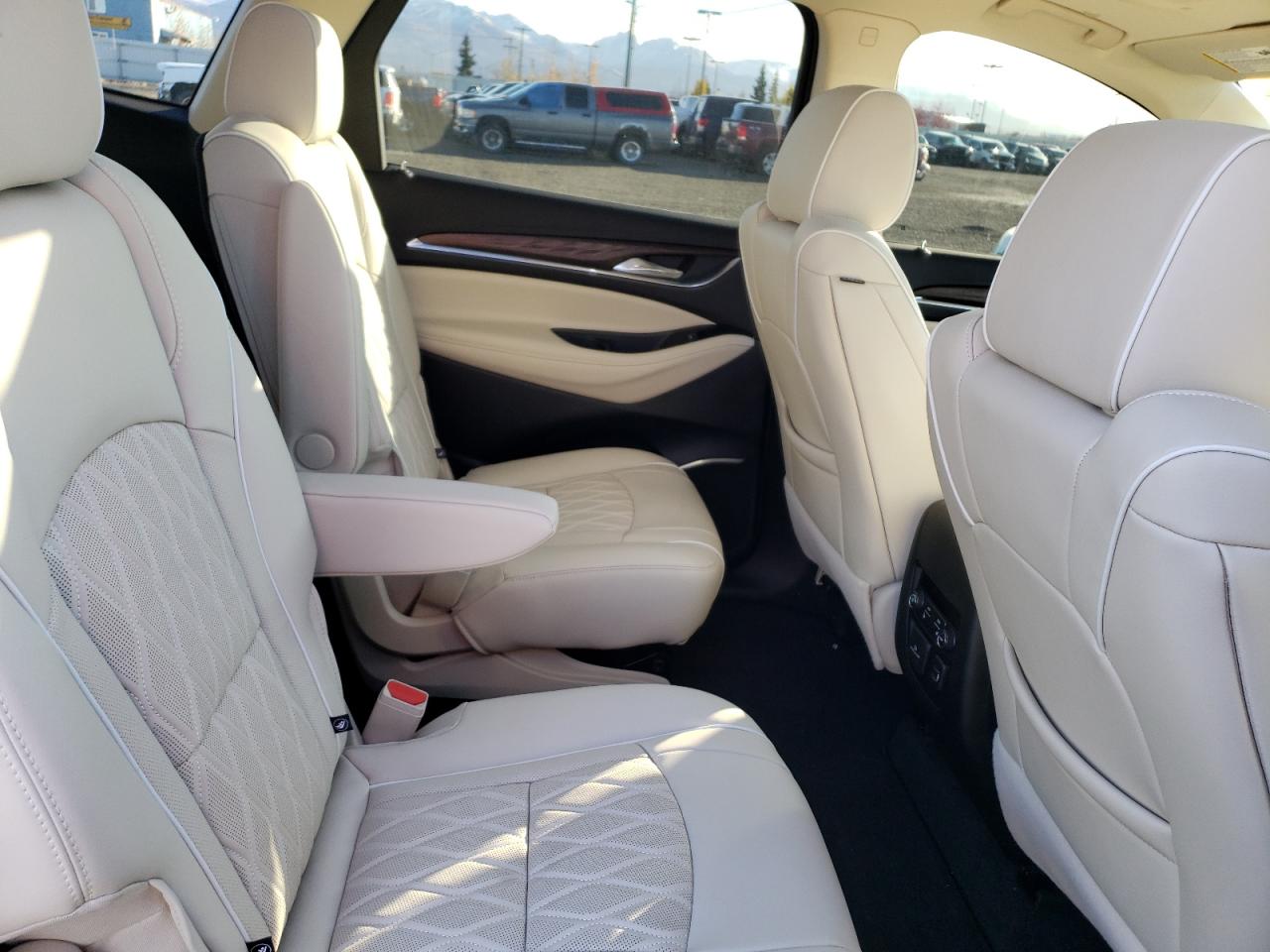 2024 BUICK ENCLAVE AVENIR VIN:5GAERDKW0RJ119504