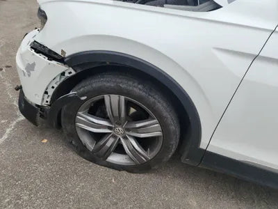 2018 Volkswagen Tiguan WVGZZZ5NZJW947223 VIN:WVGZZZ5NZJW947223
