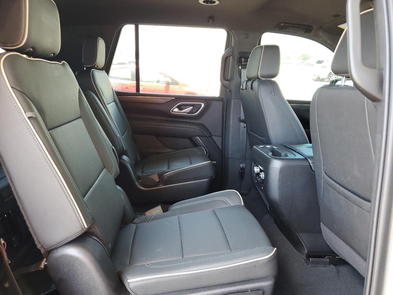 2022 GMC YUKON SLT VIN:1GKS1BKD7NR358348