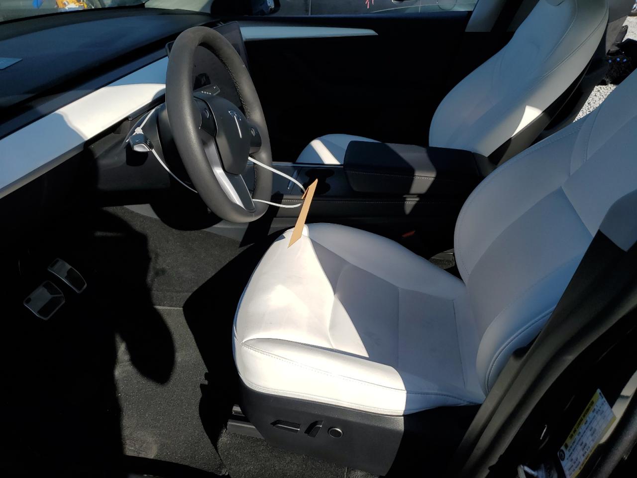 2023 TESLA MODEL Y  VIN:7SAYGAEE5PF882418