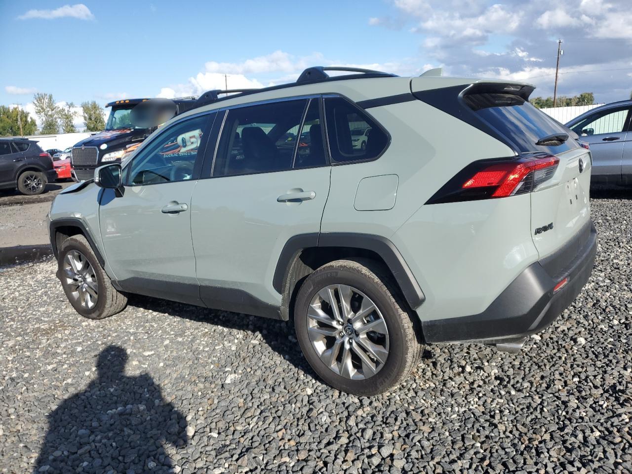 2023 TOYOTA RAV4 XLE PREMIUM VIN:2T3A1RFV6PW363756