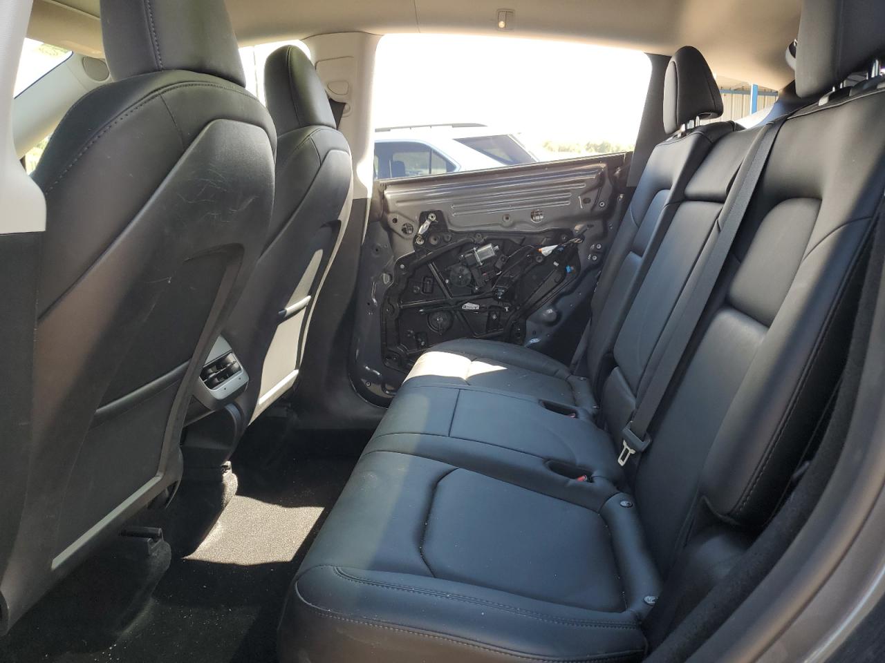 2023 TESLA MODEL Y  VIN:7SAYGDEE5PF848822