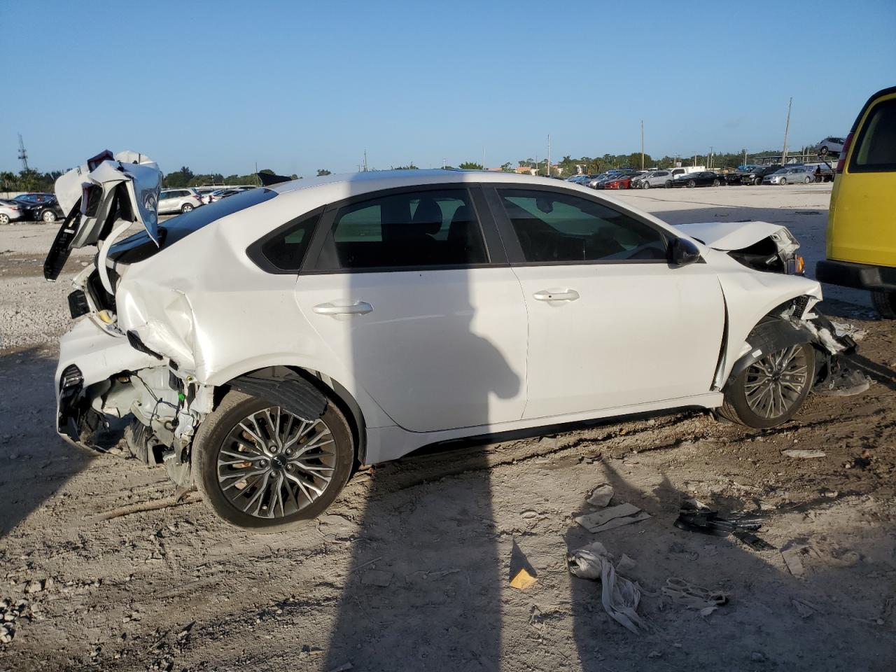 2023 KIA FORTE GT LINE VIN:3KPF54AD2PE656934