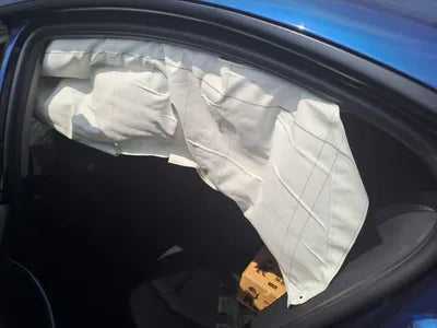 2016 BMW 320 WBA8C5101GK640736 VIN:WBA8C5101GK640736