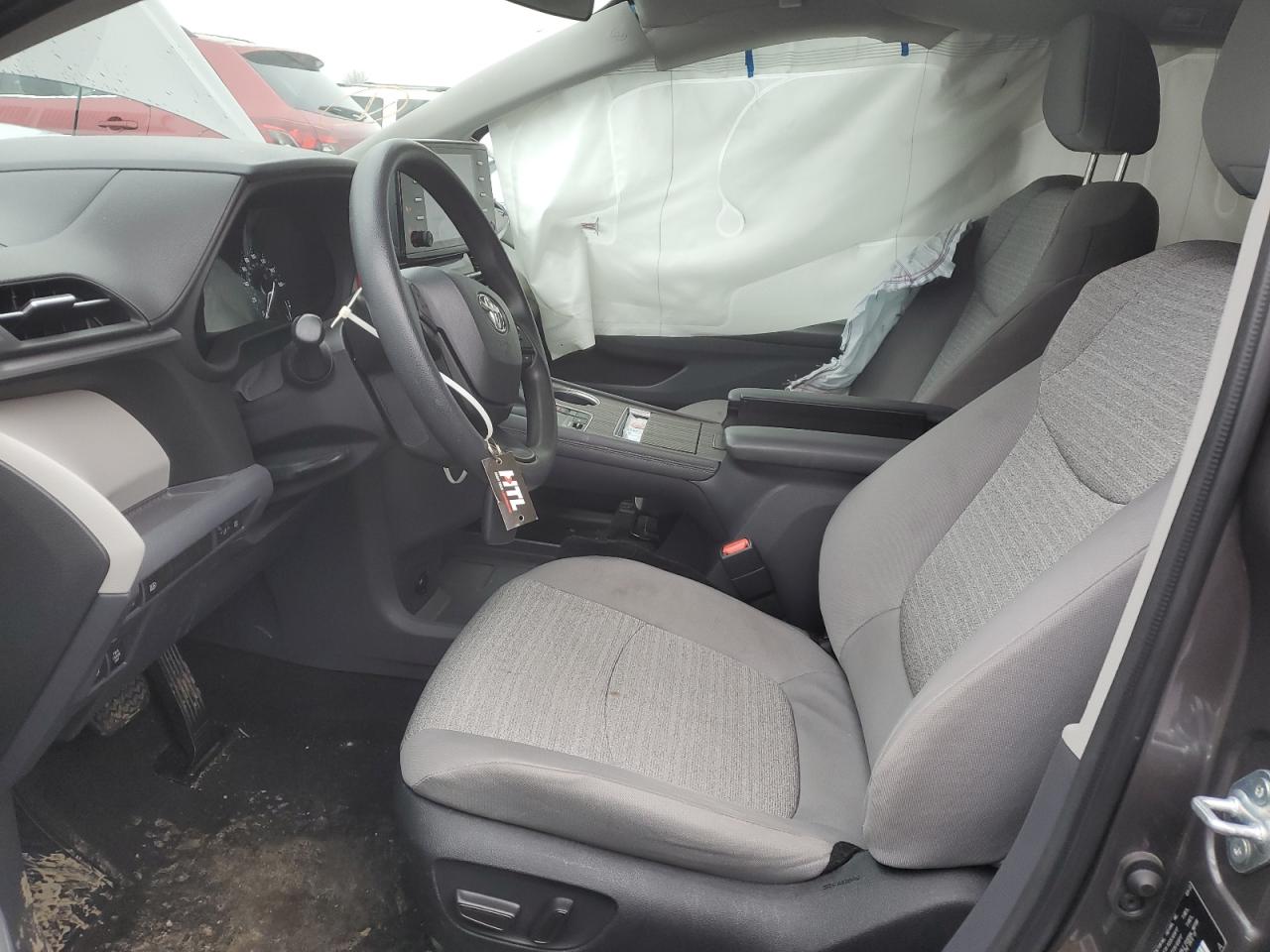 2022 TOYOTA SIENNA LE VIN:5TDKSKFCXNS057388