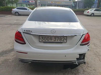 2017 Mercedes-Benz E 220 WDDZF0EB8HA069059 VIN:WDDZF0EB8HA069059