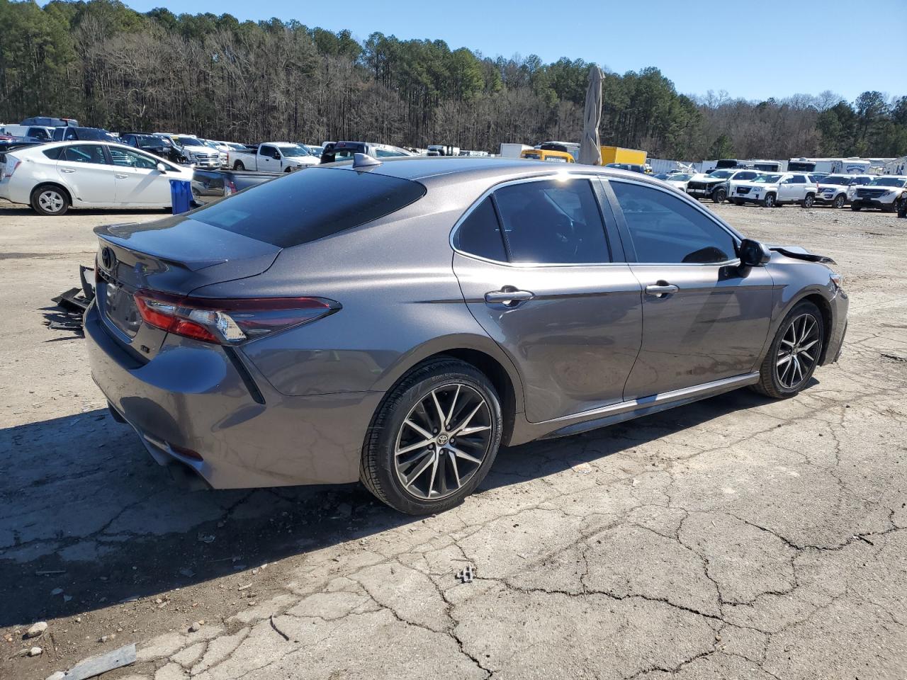 2022 TOYOTA CAMRY SE VIN:4T1G11AK0NU713560