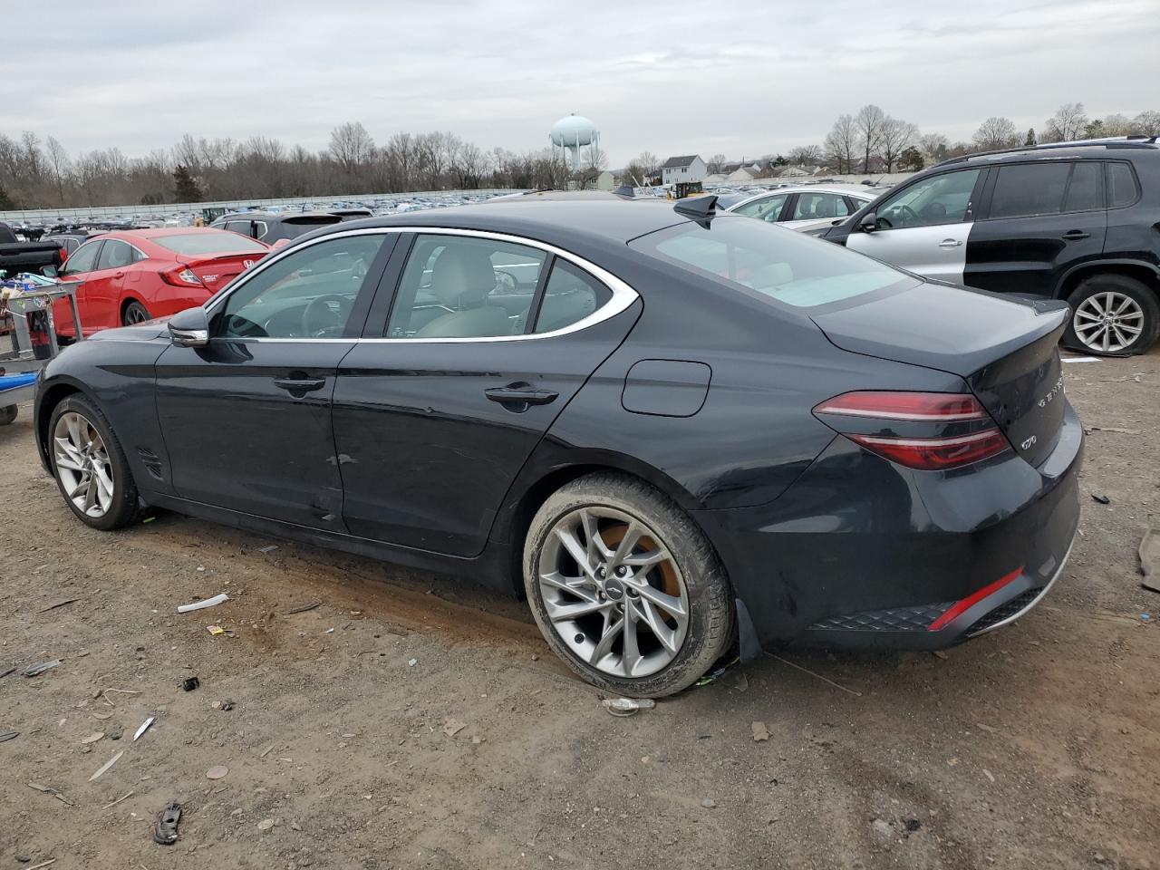 2022 GENESIS G70 BASE VIN:KMTG34TA5NU098459