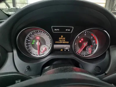 2015 Mercedes-Benz CLA 200 VIN: