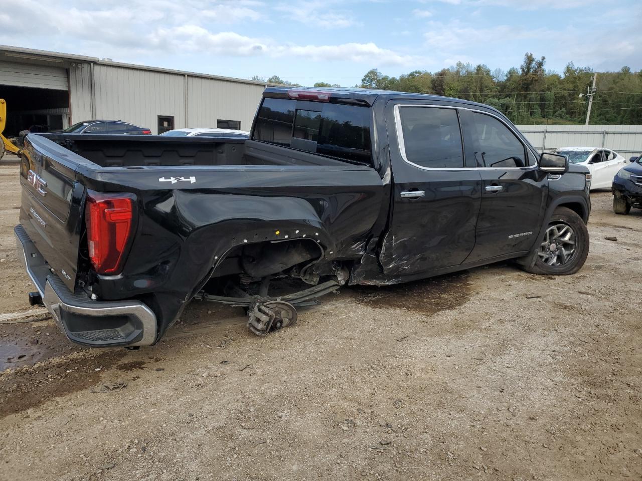 2022 GMC SIERRA K1500 SLT VIN:1GTUUDED0NZ623274