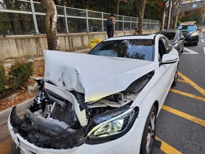 2016 Mercedes-Benz C 200 WDDWF4CB8GF380201 VIN:WDDWF4CB8GF380201