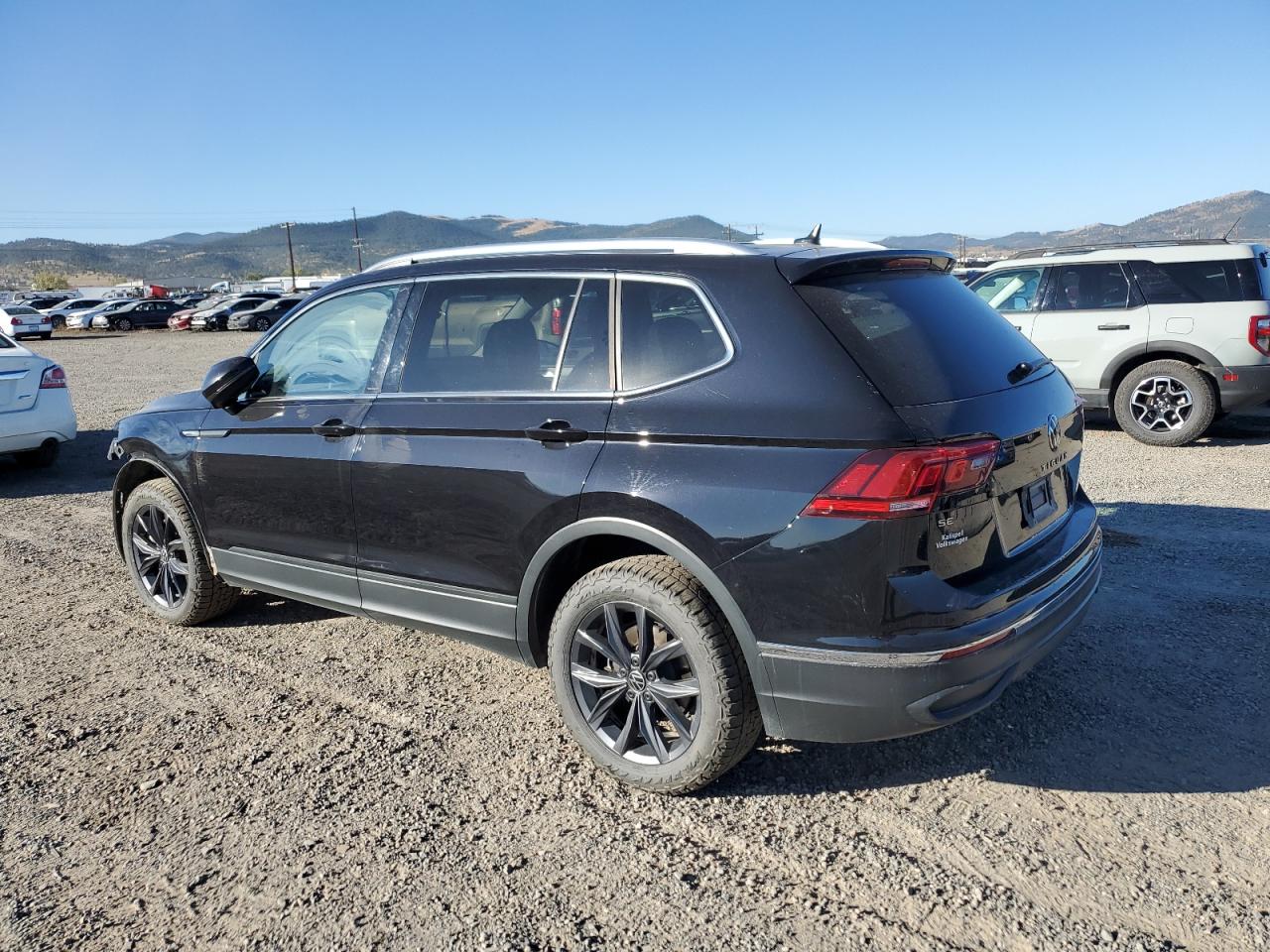 2022 VOLKSWAGEN TIGUAN SE VIN:3VV2B7AX6NM041665