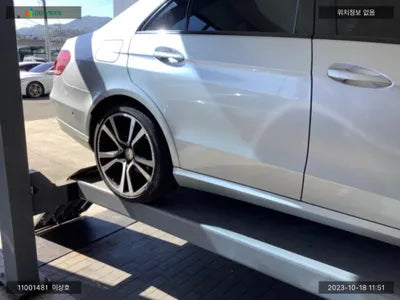 2016 Mercedes-Benz E 220 WDDHF0AB2GB271423 VIN:WDDHF0AB2GB271423