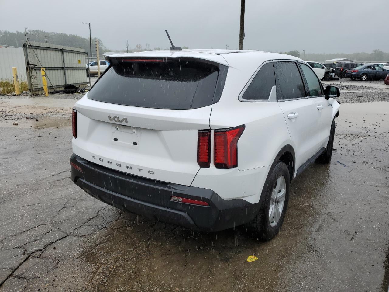 2022 KIA SORENTO LX VIN:5XYRG4LCXNG085463