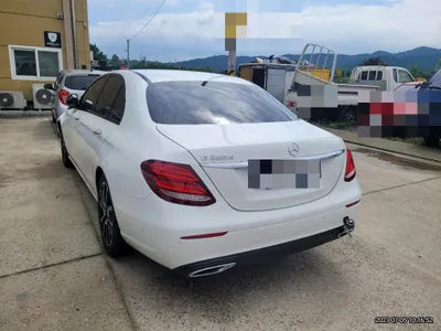 2017 Mercedes-Benz E 220 WDDZF0EB8HA111262 VIN:WDDZF0EB8HA111262