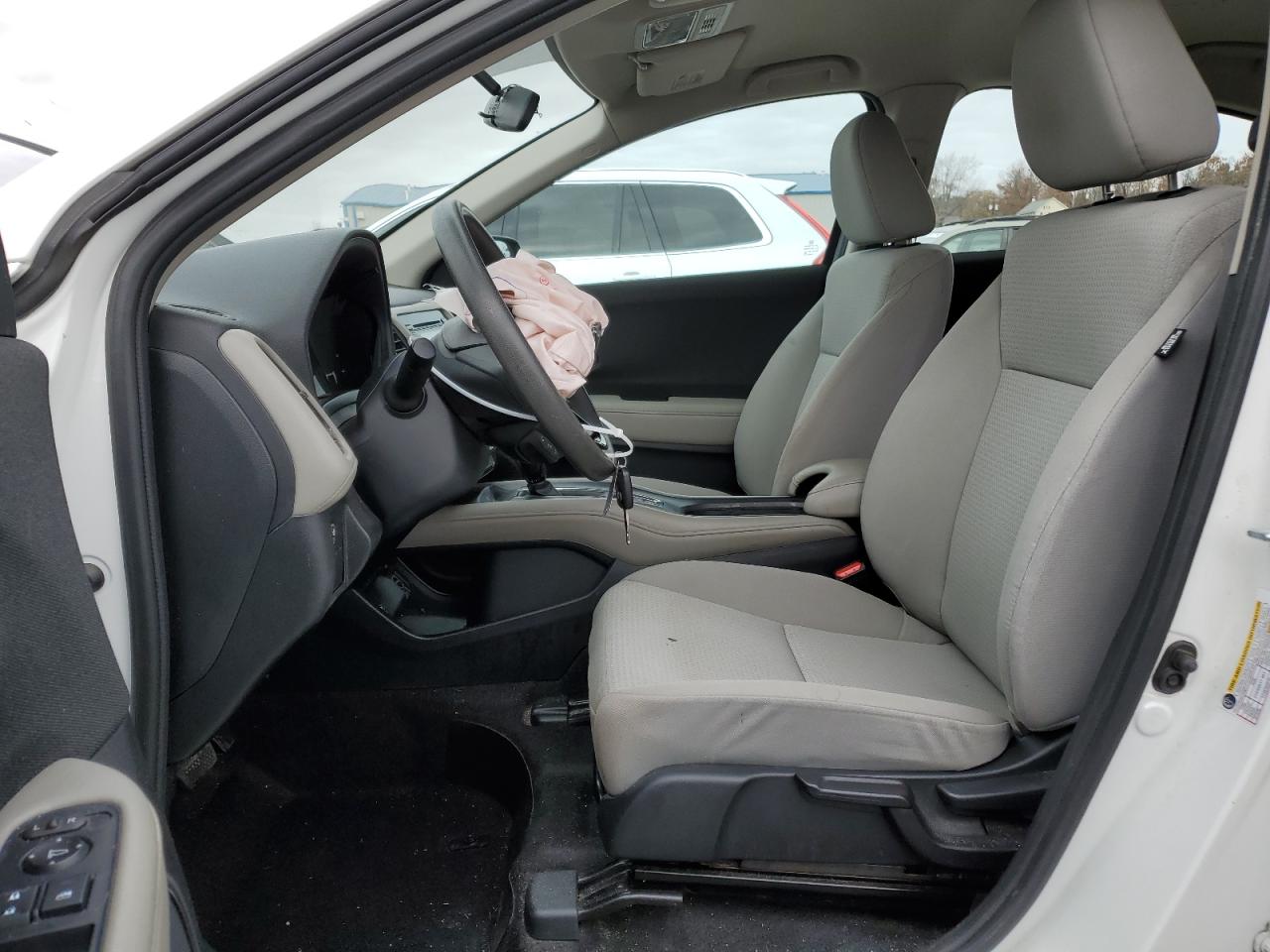 2022 HONDA HR-V LX VIN:3CZRU6H34NM740033