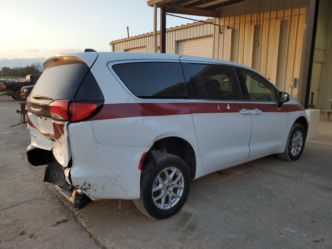 2023 CHRYSLER VOYAGER LX VIN:2C4RC1CG0PR617184