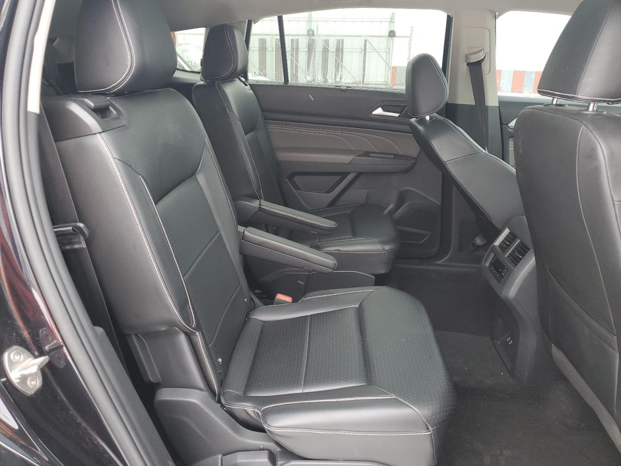 2022 VOLKSWAGEN ATLAS SE VIN:1V2KR2CA8NC546242