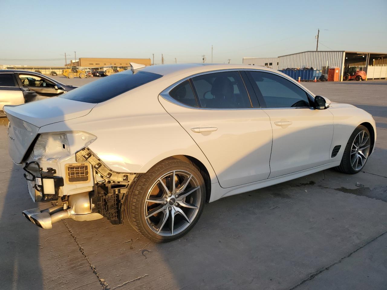 2022 GENESIS G70 BASE VIN:KMTG34TA7NU103693