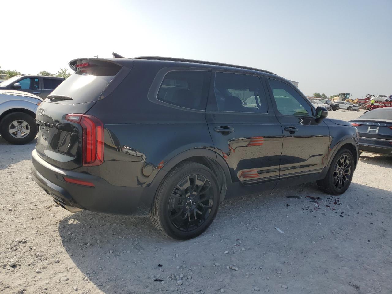2022 KIA TELLURIDE EX VIN:5XYP3DHC1NG261988
