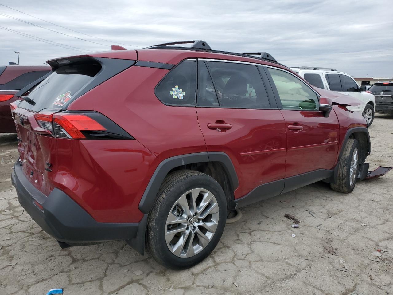 2023 TOYOTA RAV4 XLE PREMIUM VIN:JTMA1RFV3PD098730