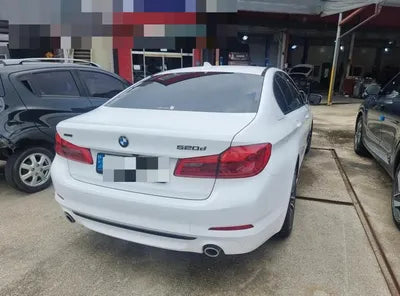 2018 BMW 520 VIN: