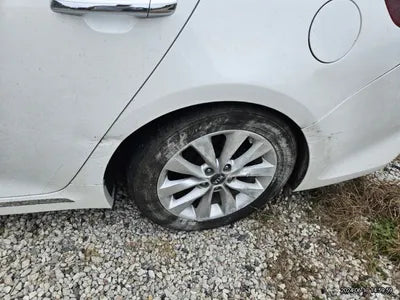 2015 Kia K5 VIN: