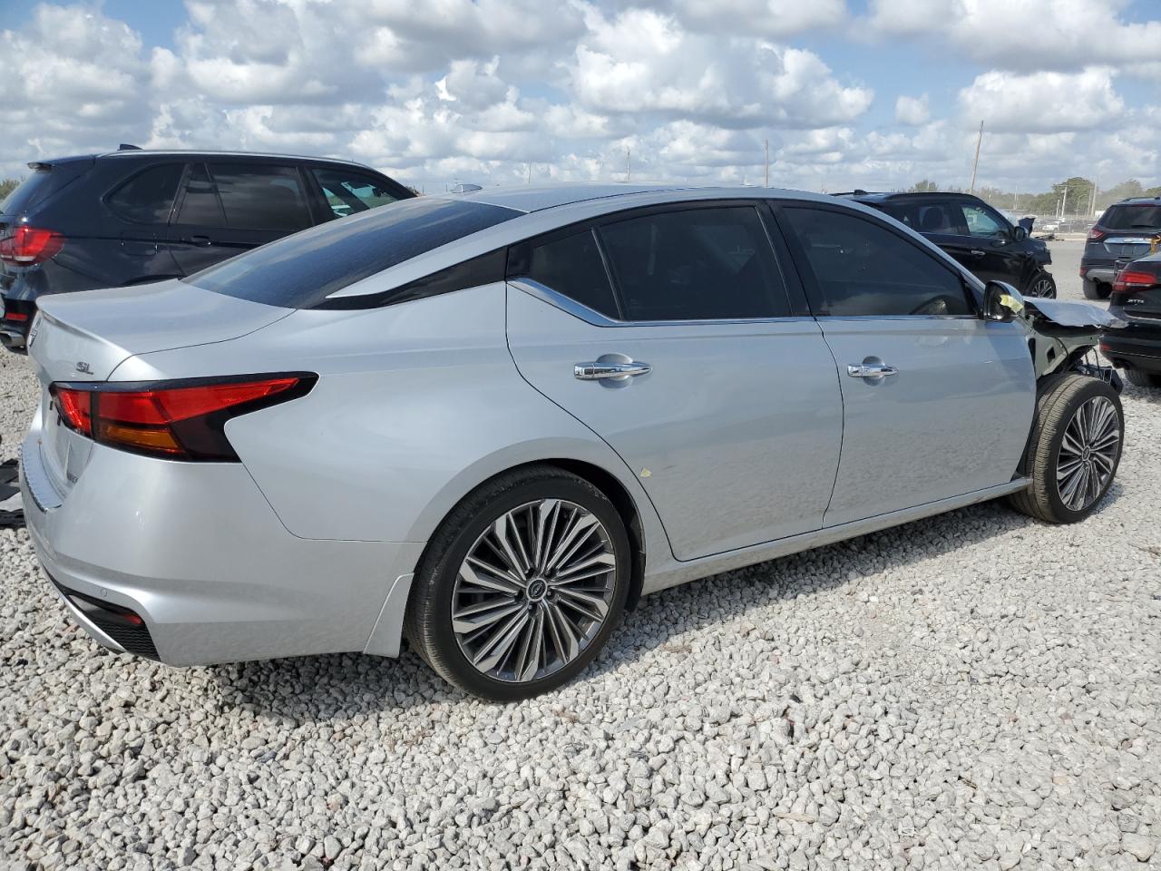 2023 NISSAN ALTIMA SL VIN:1N4BL4EV2PN379663