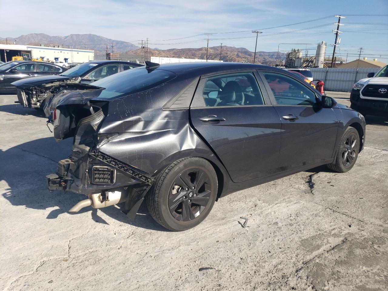 2022 HYUNDAI ELANTRA SEL VIN:5NPLM4AG8NH081358