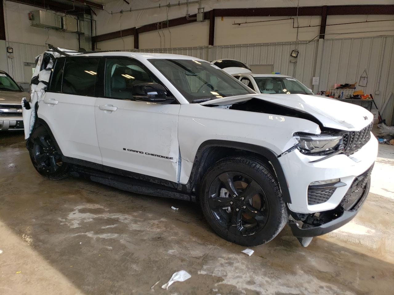 2024 JEEP GRAND CHEROKEE LIMITED VIN:1C4RJHBG0RC169167