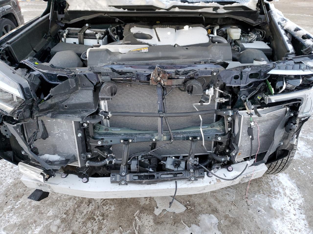 2024 TOYOTA TUNDRA CREWMAX LIMITED VIN:1VWBM7A3XCC101027