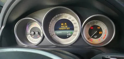 2015 Mercedes-Benz E 300 VIN: