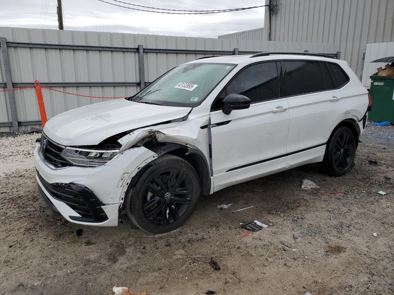 2022 VOLKSWAGEN TIGUAN SE R-LINE BLACK VIN:3VVCB7AX4NM157094