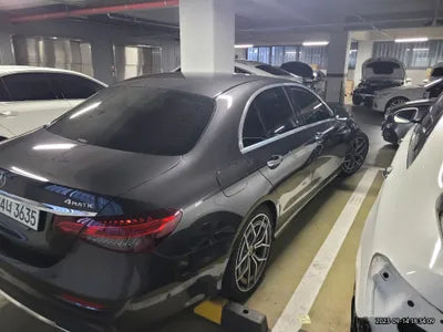 2021 Mercedes-Benz E 220 W1KZF0FB9MA870981 VIN:W1KZF0FB9MA870981