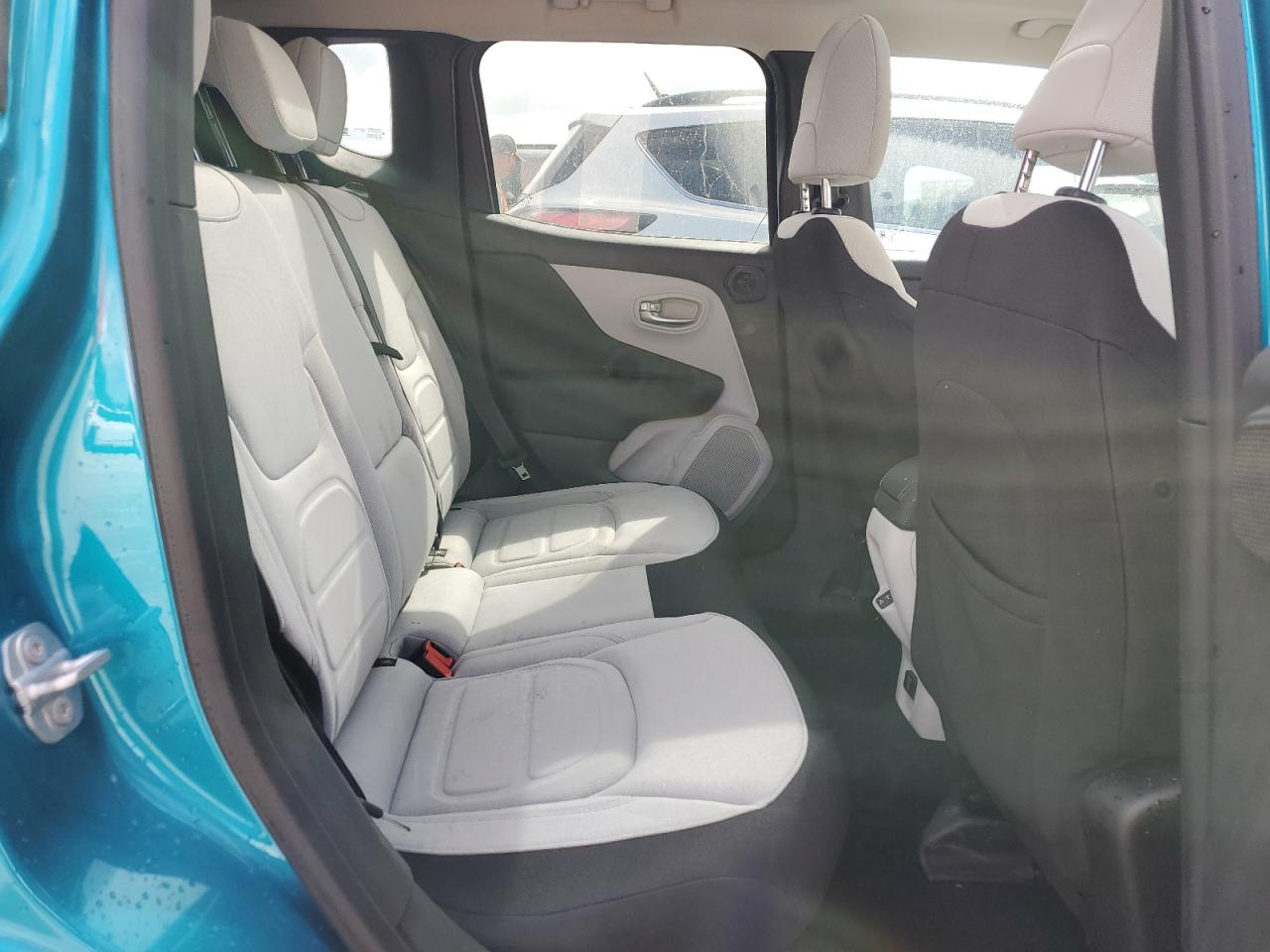2022 JEEP RENEGADE LATITUDE VIN:ZACNJDB18NPN89748