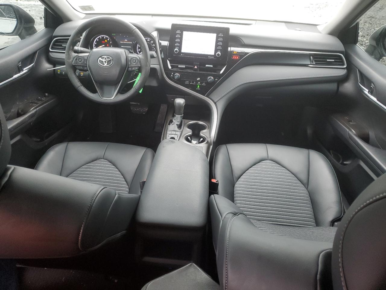 2022 TOYOTA CAMRY SE VIN:4T1G11BK9NU070575