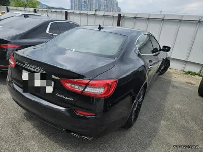 2015 Maserati Quattroporte VIN: