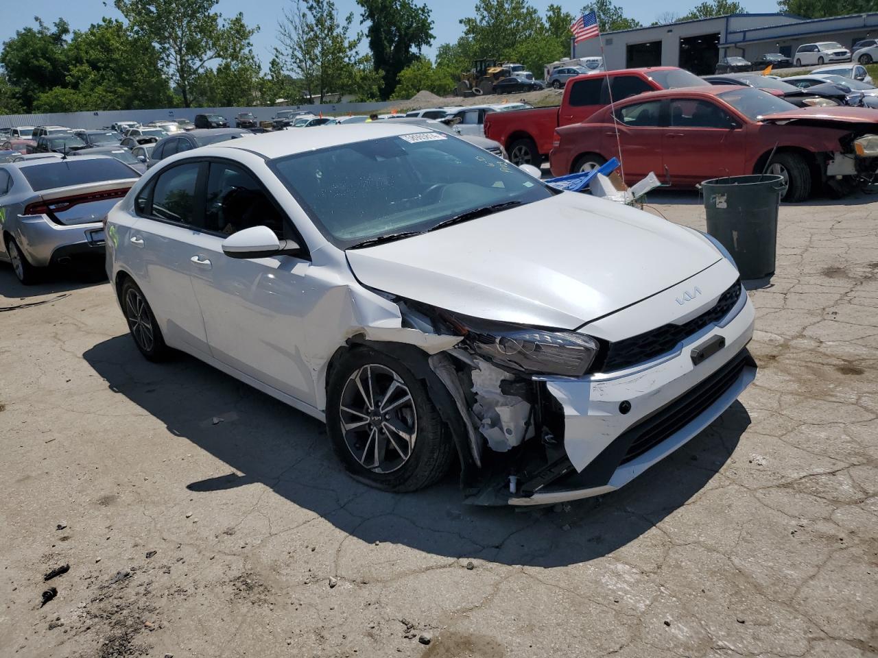 2023 KIA FORTE LX VIN:3KPF24AD5PE526154