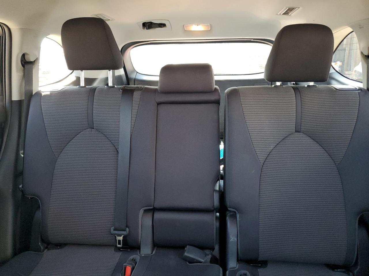 2022 TOYOTA HIGHLANDER L VIN:5TDCZRAHXNS120162