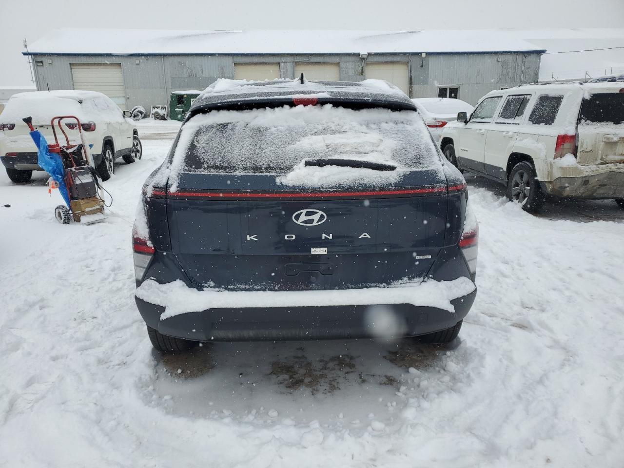 2024 HYUNDAI KONA SEL VIN:1N4AL3AP0FN339562