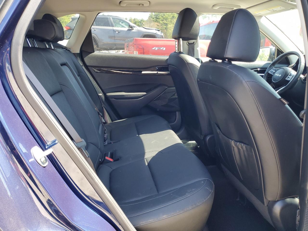 2022 KIA SELTOS EX VIN:KNDERCAAXN7305881