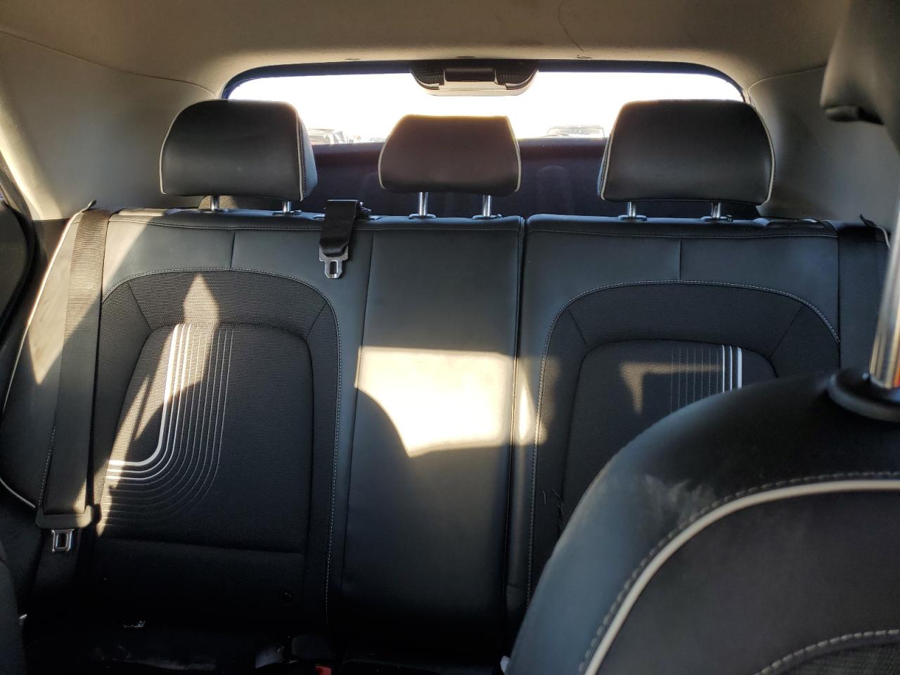 2023 HYUNDAI VENUE SEL VIN:KMHRC8A31PU273193